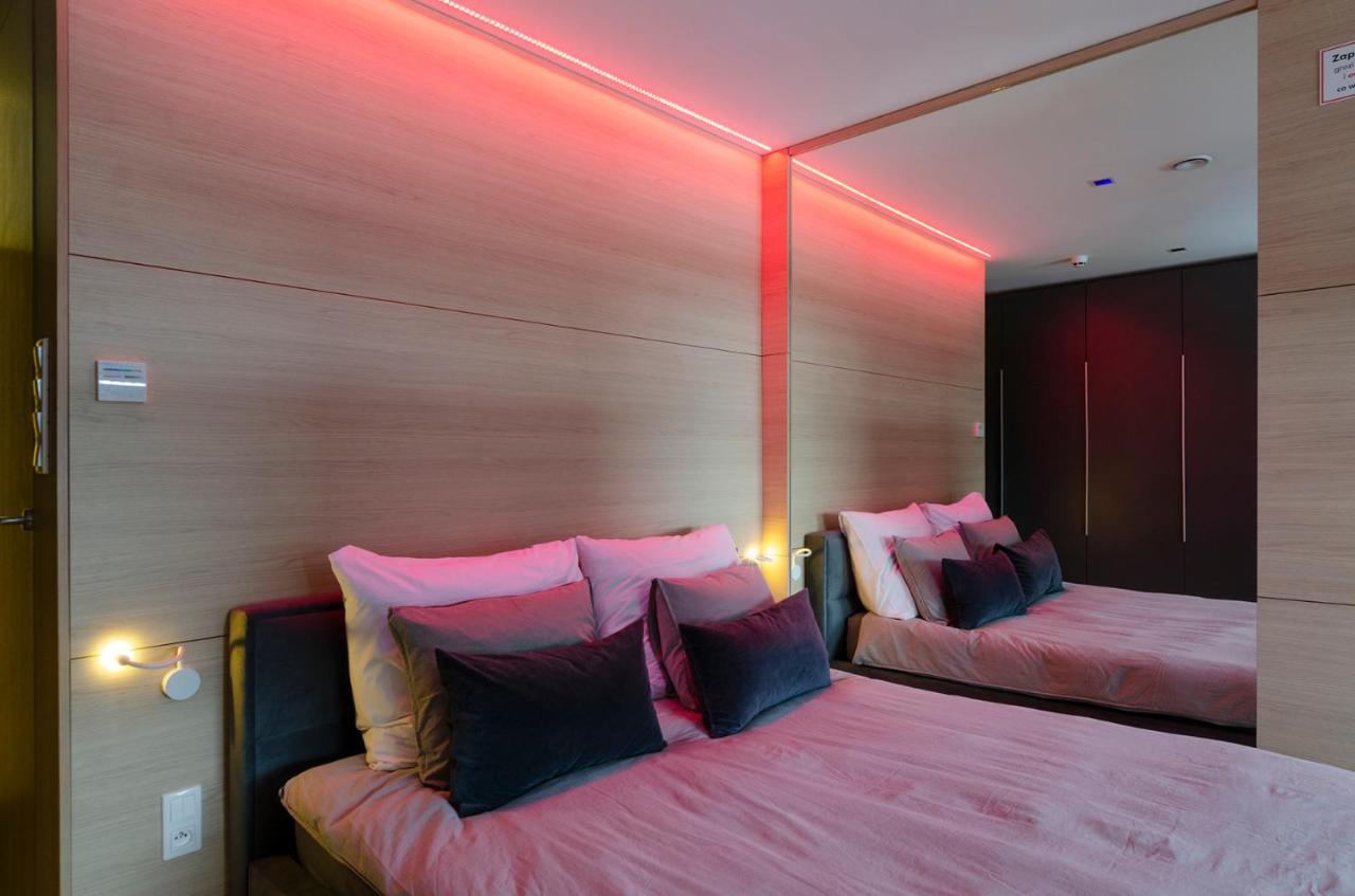 Lupoapartments Z Jacuzzi Pole Dance Leczycka 29 Klimatyzacja Parking Dostep Na Kod วูดช์ ห้อง รูปภาพ