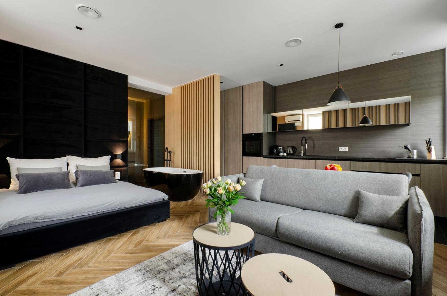 Lupoapartments Z Jacuzzi Pole Dance Leczycka 29 Klimatyzacja Parking Dostep Na Kod วูดช์ ภายนอก รูปภาพ