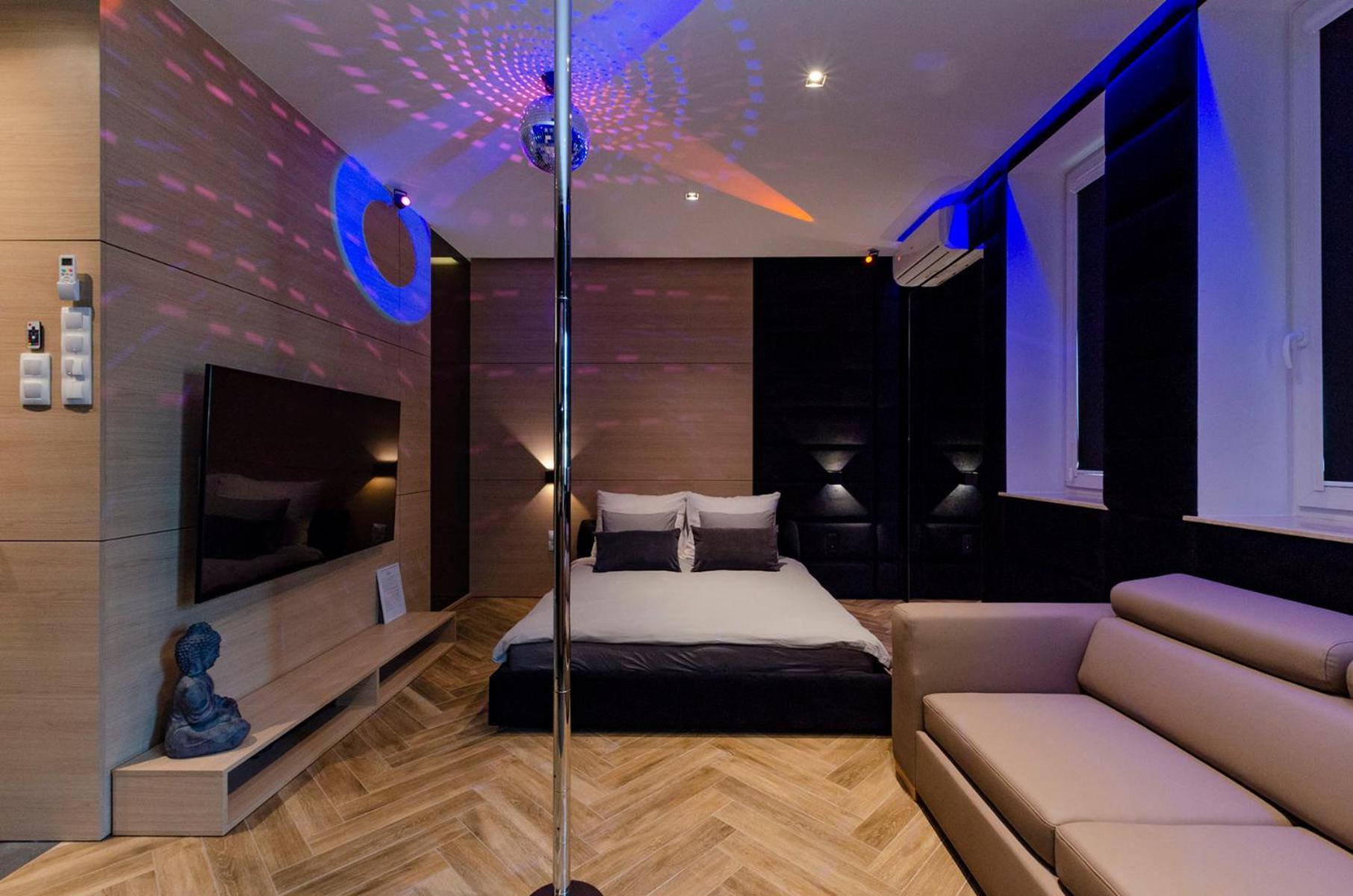 Lupoapartments Z Jacuzzi Pole Dance Leczycka 29 Klimatyzacja Parking Dostep Na Kod วูดช์ ภายนอก รูปภาพ